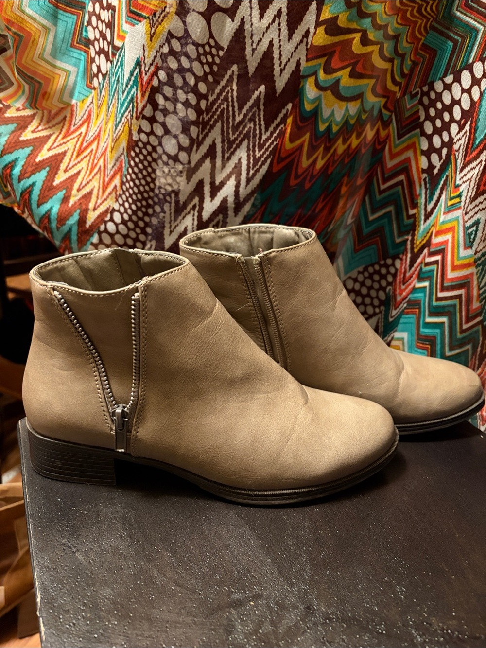 JustFab Taupe Tan Women’s Ankle Boot with Dbl Side Zip 7